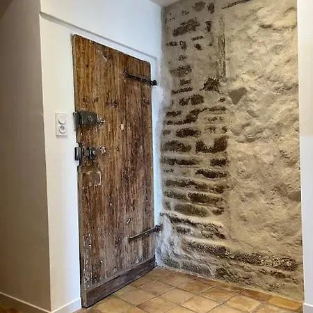 - Le Loft *